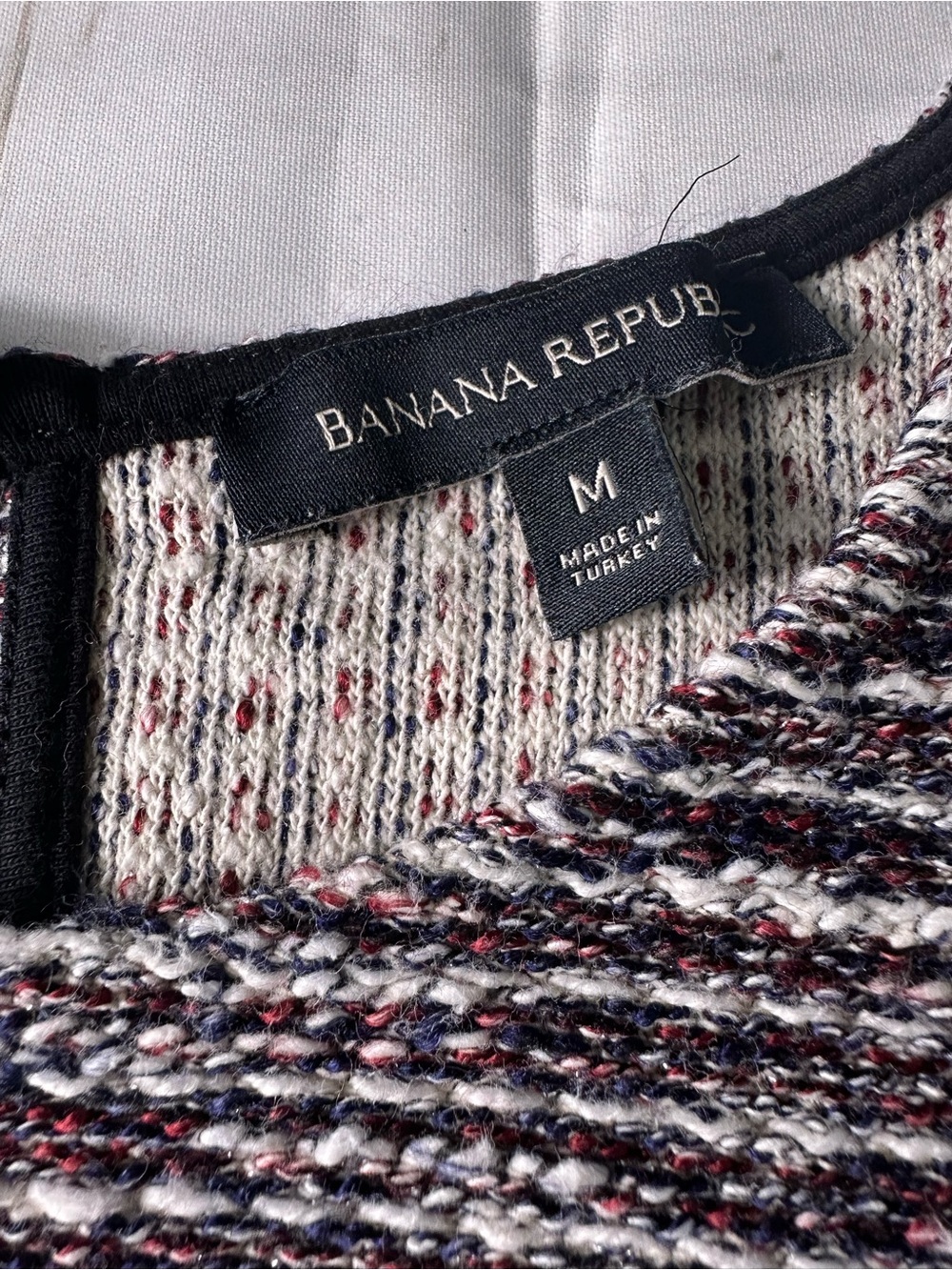 Banana Republic Marled Sleeveless Knit Tank - Black & White - Picture 3 of 7
